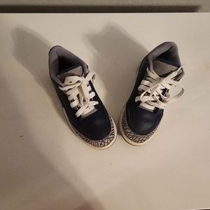 The Jordan 3 Retro "Midnight Navy/White/Cement Grey" Grade School Kids' Shoe